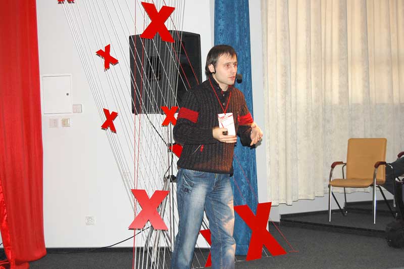 TEDxLviv “Точка перетину”, Юрій Халавка (Чернівці)