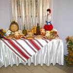 Український стіл на весіллі