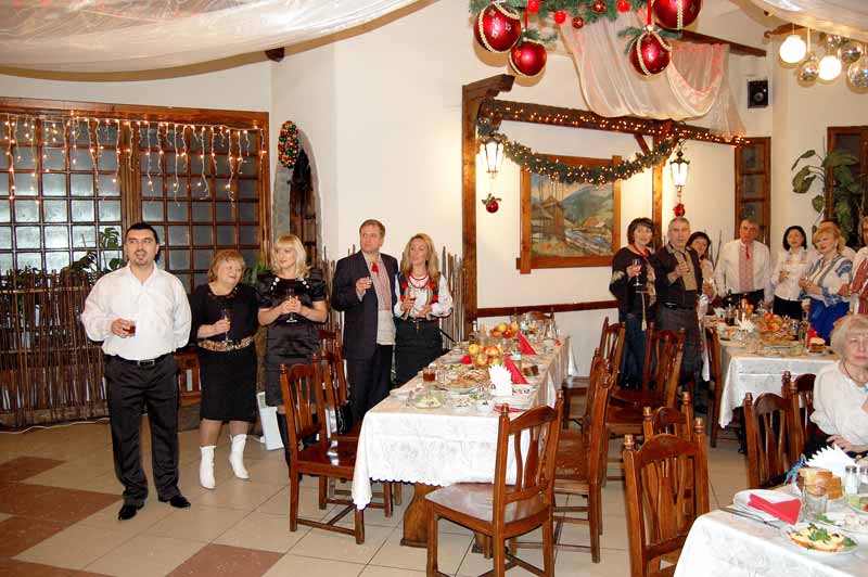 Зустрчі Нового року за старим стилем в ресторані Вертеп-1