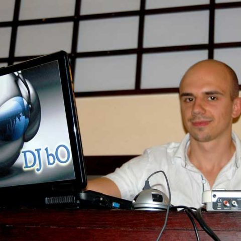 Виступ ді-джея bO на шості зустрічі твітерян у Львові “TwiKino“ в клубі "MIXX"