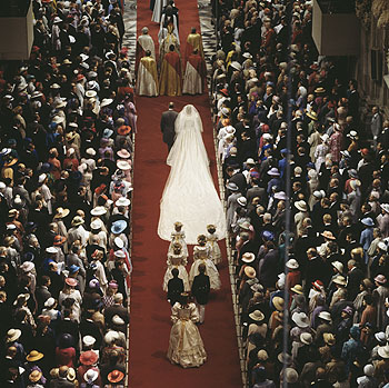 Весілля Діани Спенсер і принца Уельського Чарльза.